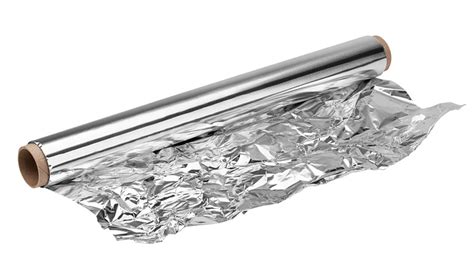 roll of aluminum foil removal